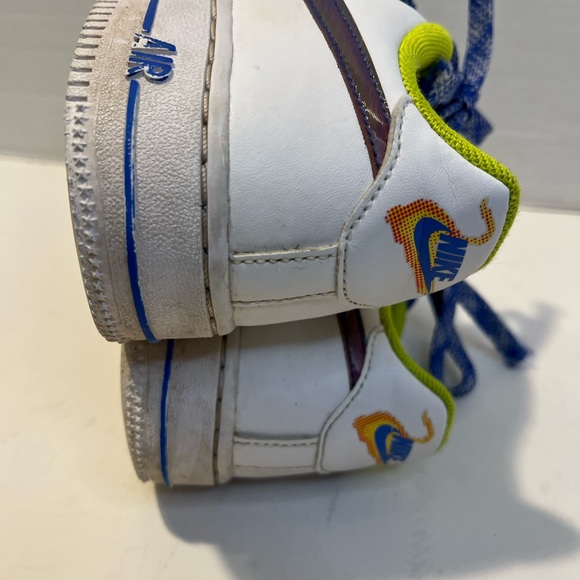 Nike Big Kid's Air Force 1 LV8 White/Multi-Color-Medium Blue (DQ7767 100) - Picture 12 of 13